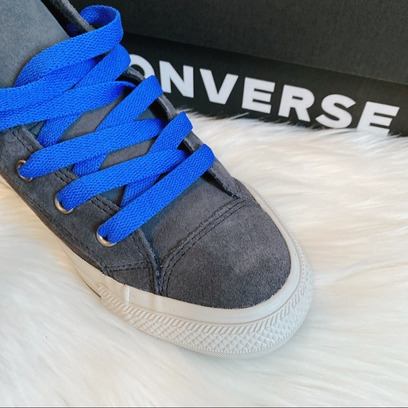 Converse Sneaker. Big Kid - Picture 2 of 7